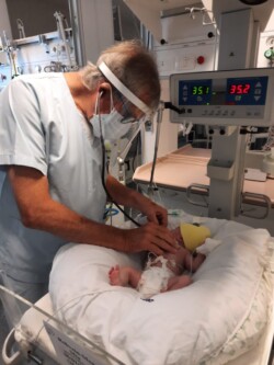 Dr. Osvaldo Azpilicueta y sus pacientes
